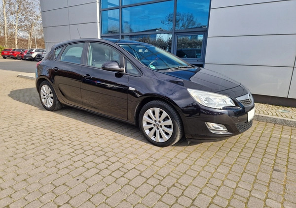 Opel Astra cena 23900 przebieg: 164000, rok produkcji 2010 z Płock małe 326